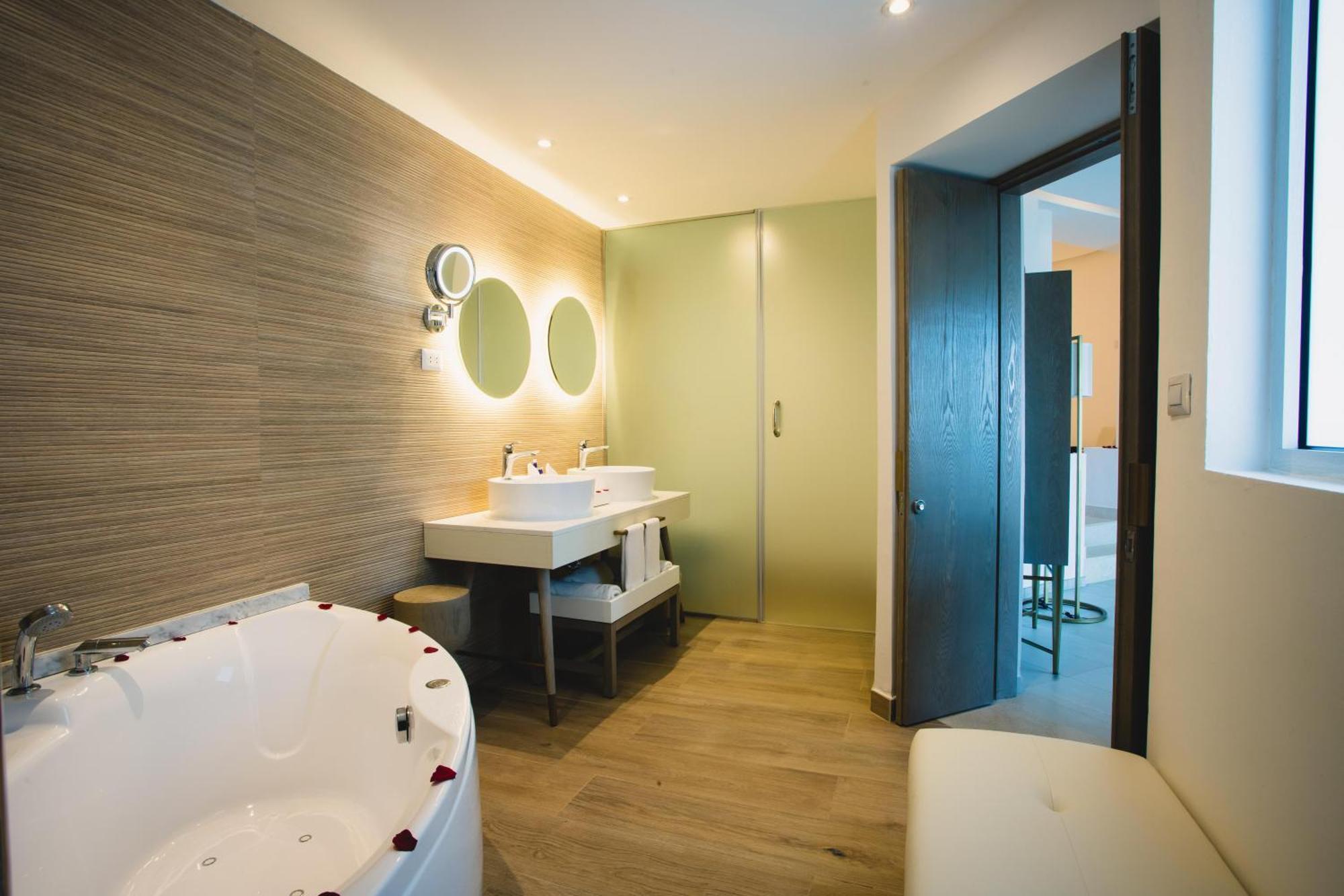 Honeymoon Platinum Suite Adults only
